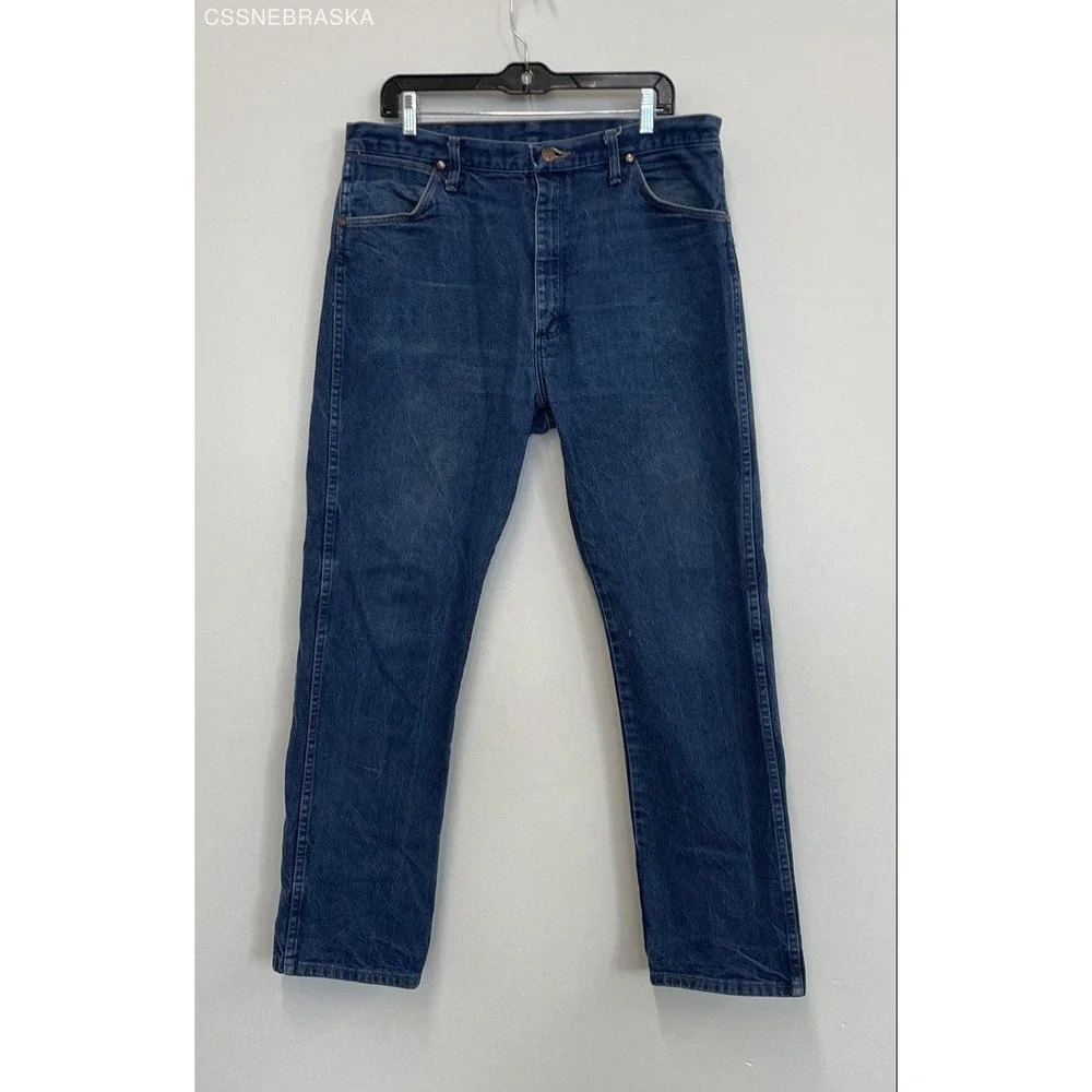 Wrangler Blue 13MWZ Cowboy Cut‎ men's jeans in 100% cotton denim - Size 38x32